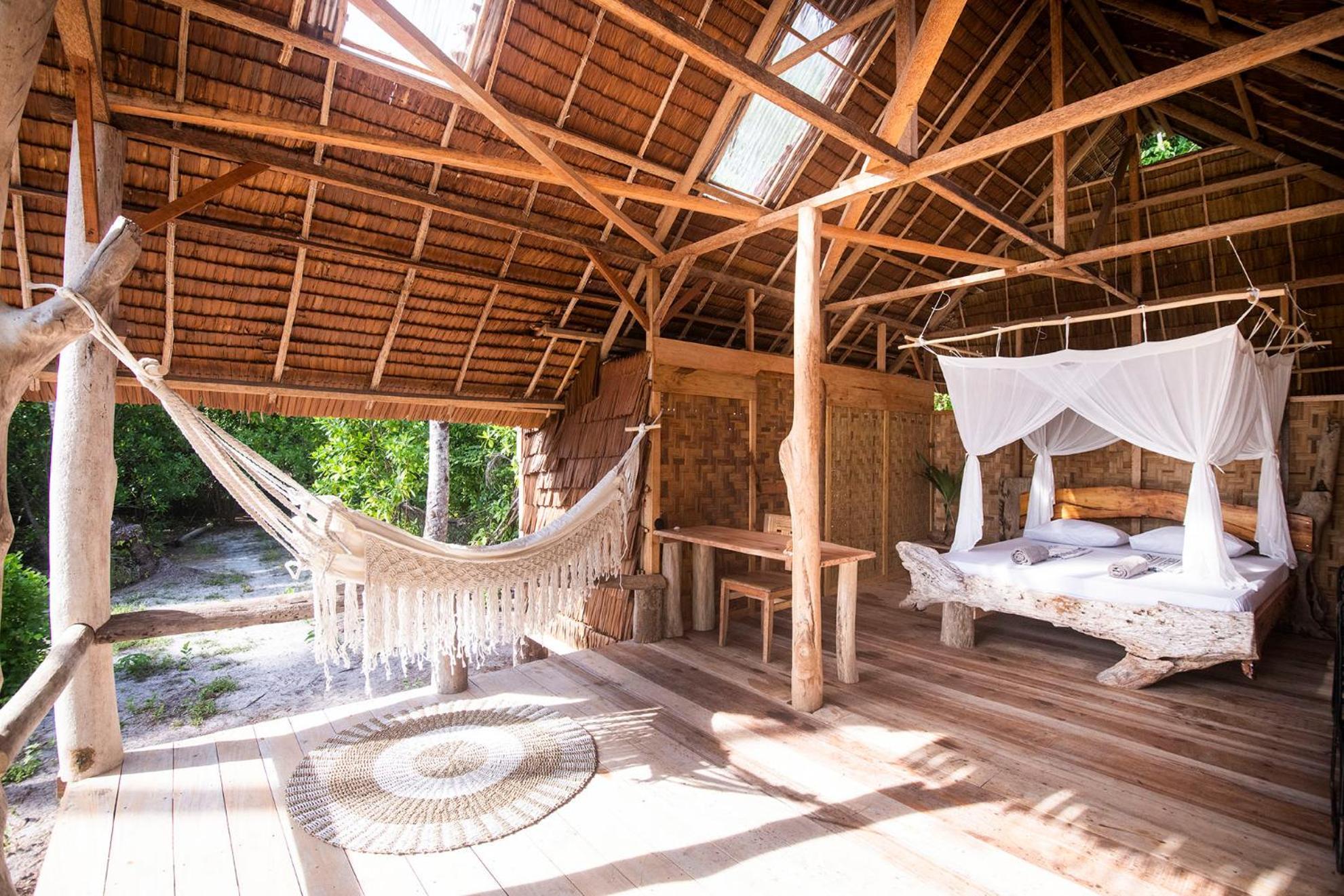 Pinang Island - Private Island Sea View Bungalows Singkil  エクステリア 写真